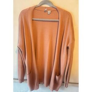 Women's Cardigan Sweater with Pockets